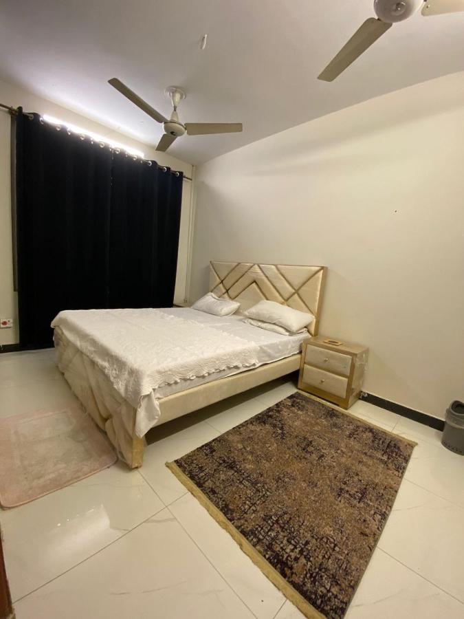 Islamabad Guest House ภายนอก รูปภาพ