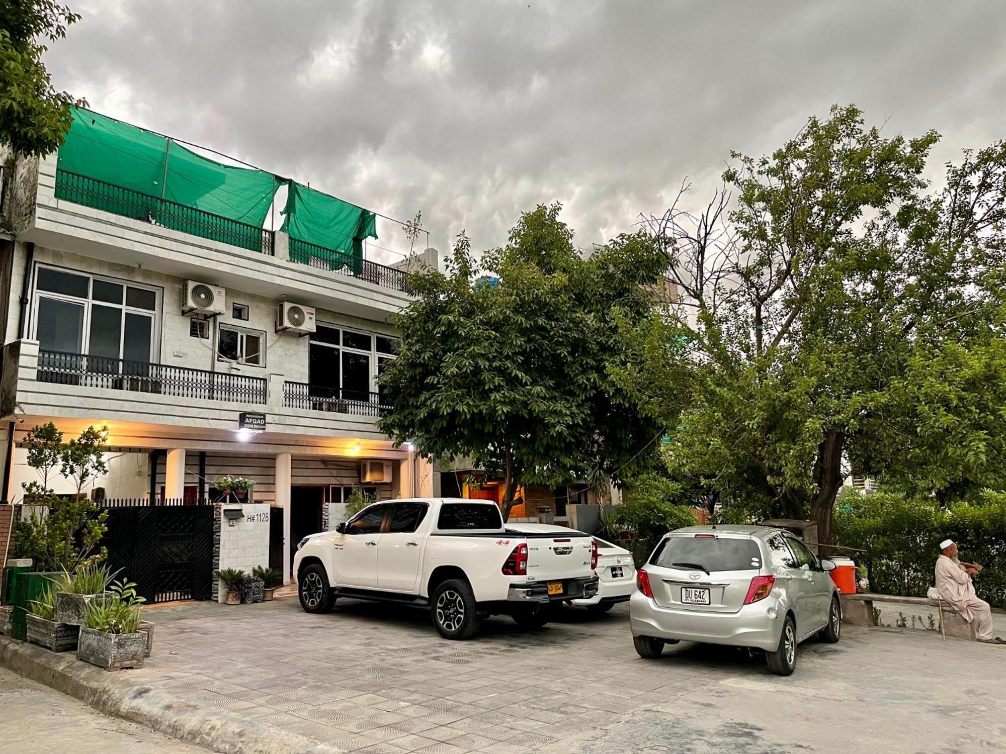 Islamabad Guest House ภายนอก รูปภาพ