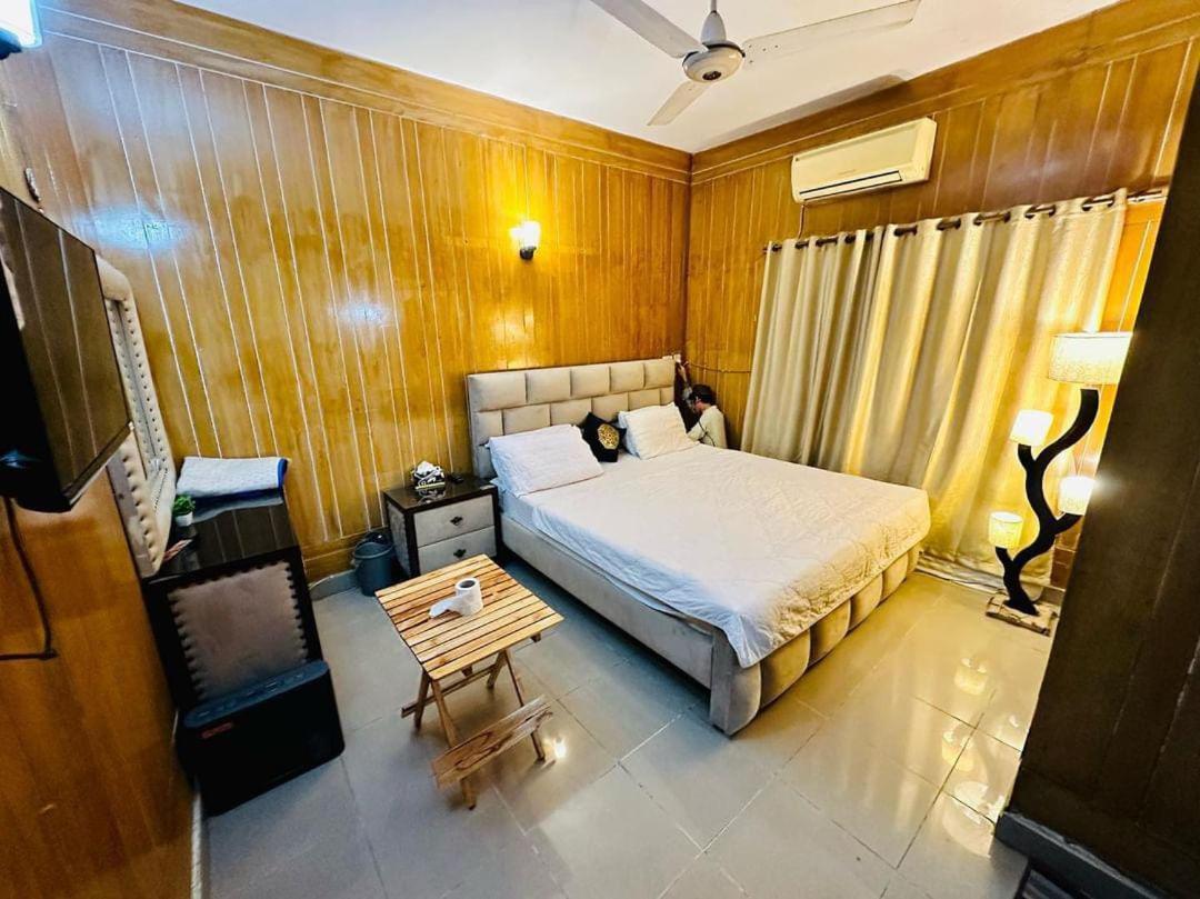Islamabad Guest House ภายนอก รูปภาพ