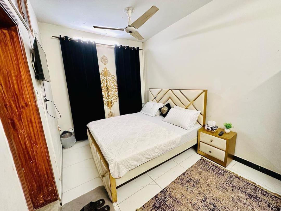 Islamabad Guest House ภายนอก รูปภาพ